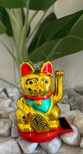 Gold Chinese Lucky Cat (Solar) 11cm