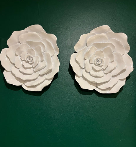 Flower wall plaque 25cm