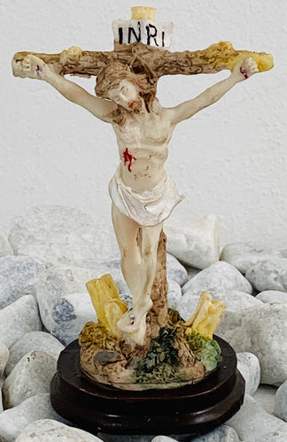 Jesus on cross on stand med