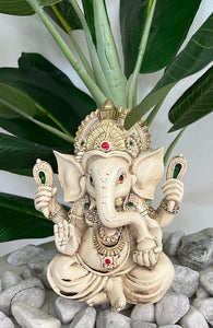 Blessing Ganesha (Ivory with Red/Green)