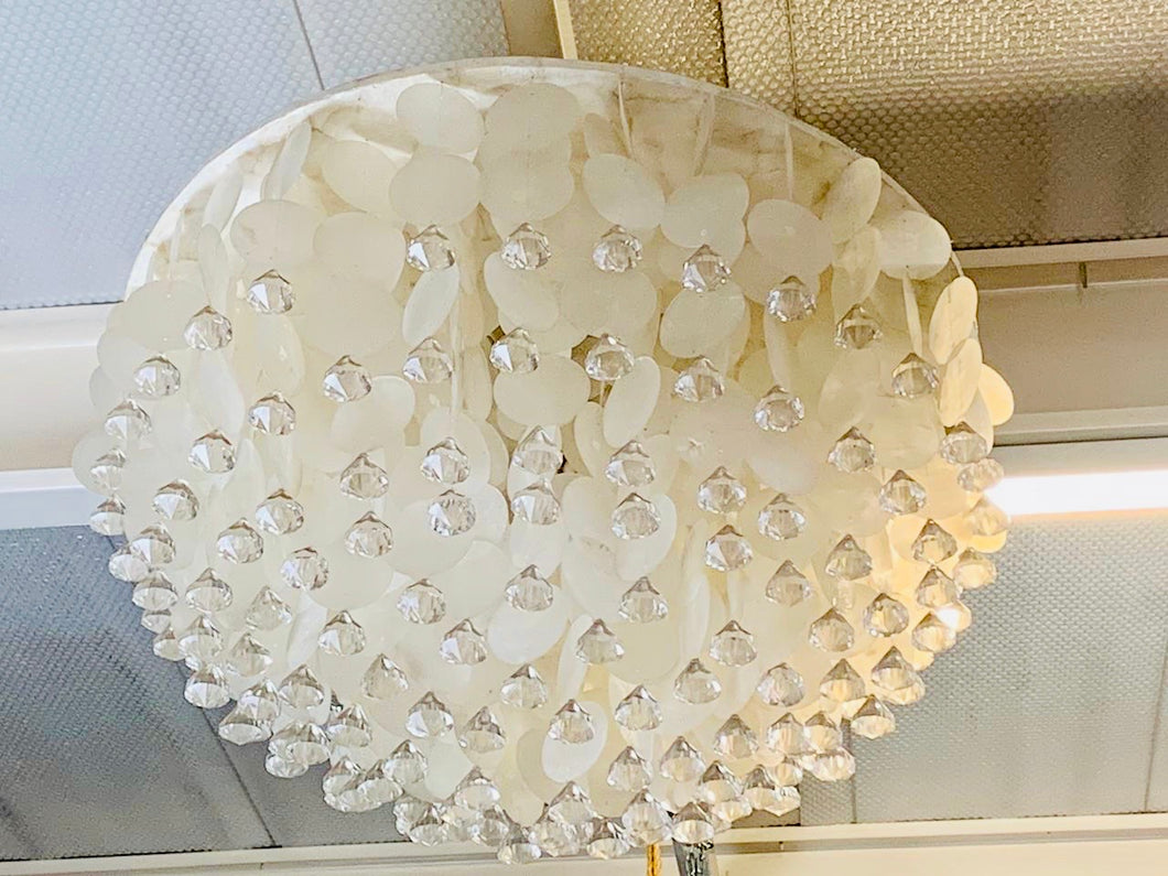 WHITE SHELL AND GLASS CHANDELIER (60CM)