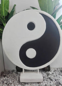 YIN AND YANG ON STAND